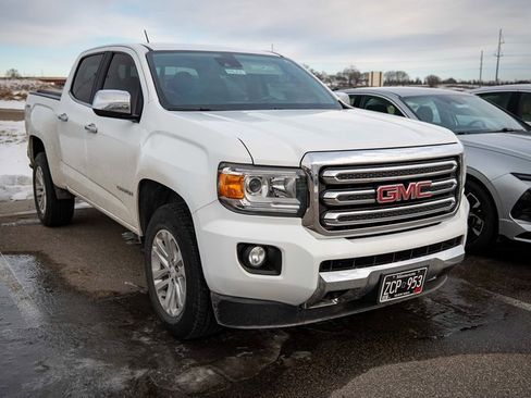 Used 2016 GMC Canyon SLT w/ Driver Alert Package image 3