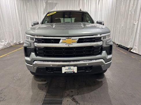 New 2026 Chevrolet Silverado 1500 LT w/ Z71 Off-Road Package AWD/4WD image 8