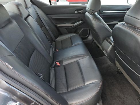 Used 2023 Nissan Altima 2.5 SR image 33
