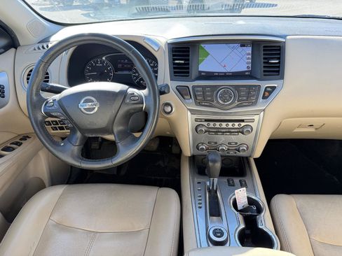 Used 2017 Nissan Pathfinder SL w/ SL Premium Package image 25