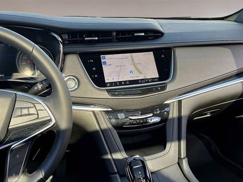 New 2025 Cadillac XT5 Premium Luxury w/ Technology Package image 7