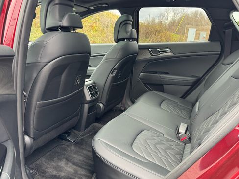 Used 2023 Kia Sportage X-Line image 25