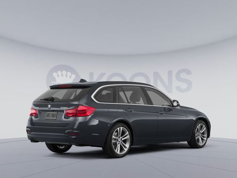 Used 2020 BMW 330i xDrive Sedan w/ Premium Package AWD/4WD image 4
