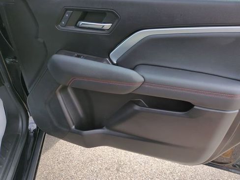 Used 2023 Chevrolet Colorado Z71 image 35