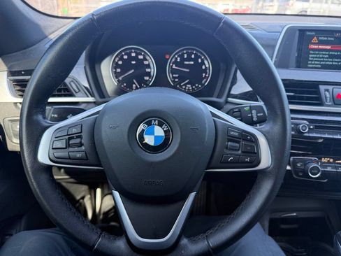 Used 2018 BMW X1 sDrive28i w/ Convenience Package FWD image 17
