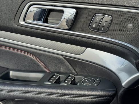 Used 2018 Ford Explorer Sport w/ Equipment Group 401A image 26