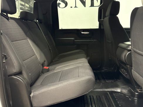 Used 2022 Chevrolet Silverado 2500 LT w/ Convenience Package image 22