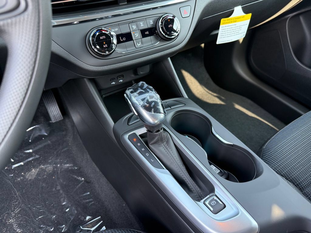 New 2026 Buick Envista Sport Touring w/ Advanced Safety Package FWD image 26