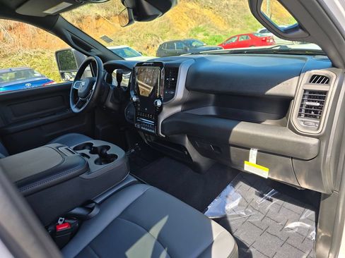 New 2026 RAM 3500 Tradesman AWD/4WD image 25