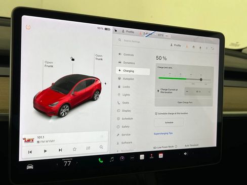 Used 2021 Tesla Model Y Long Range image 27