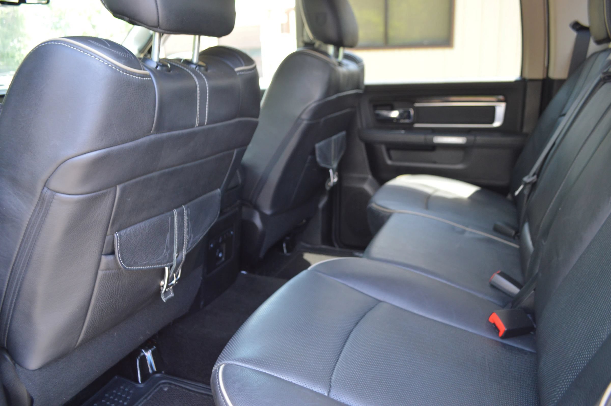 Used 2015 RAM 1500 Limited AWD/4WD image 20