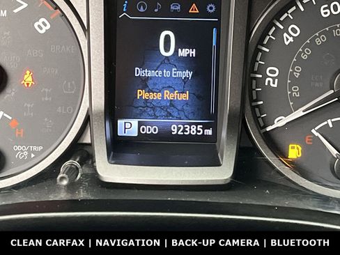 Used 2018 Toyota Tacoma TRD Sport AWD/4WD image 14
