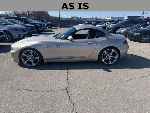 Used 2009 BMW Z4 sDrive35i image 8