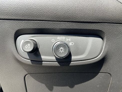 Used 2024 Buick Encore GX Preferred FWD image 33