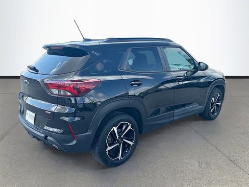 Used 2021 Chevrolet TrailBlazer RS w/ Technology Package FWD image 7