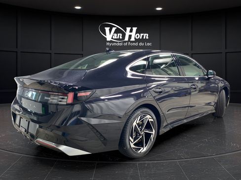 New 2026 Hyundai Sonata SEL FWD image 7