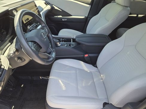 Certified 2025 Lexus TX 350 AWD w/ Technology Package image 13