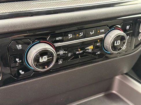 New 2026 Chevrolet Silverado 2500 ZR2 AWD/4WD image 10