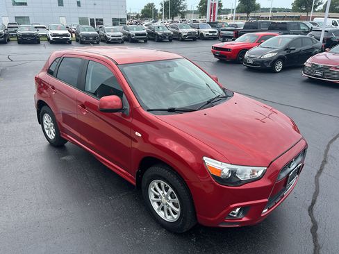 Used 2011 Mitsubishi Outlander Sport ES FWD image 7