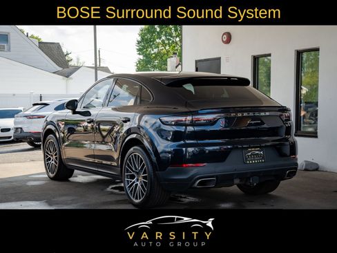 Used 2022 Porsche Cayenne Coupe w/ Premium Package image 6