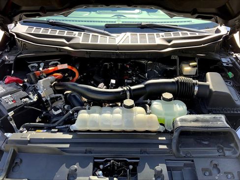 Used 2024 Ford F150 XLT w/ Mobile Office Package image 29