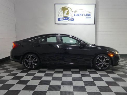 Used 2019 Honda Civic Sport image 6