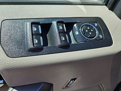 Used 2020 Ford F150 XLT image 19