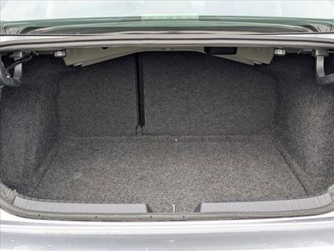 Used 2024 Volkswagen Jetta SE image 6