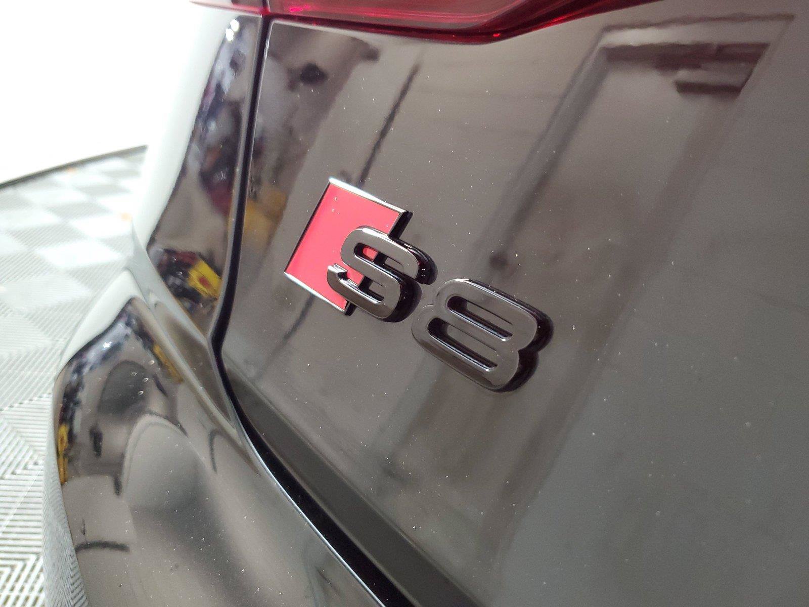 Used 2026 Audi S8 AWD/4WD image 7