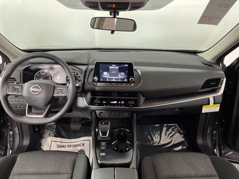 New 2026 Nissan Rogue SV FWD image 38