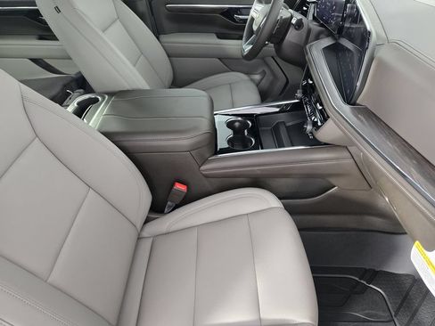New 2026 Chevrolet Tahoe LT RWD image 15