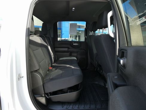 Certified 2023 GMC Sierra 2500 Pro w/ Gooseneck/5TH Wheel Package image 17