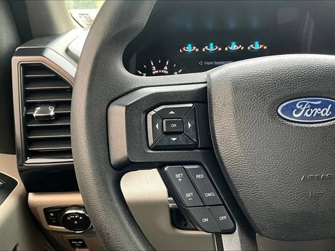 Used 2019 Ford F150 XL w/ Equipment Group 101A Mid AWD/4WD image 12