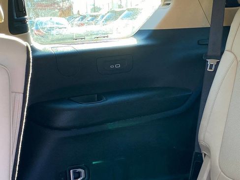 Used 2021 Jeep Grand Cherokee L Limited image 42