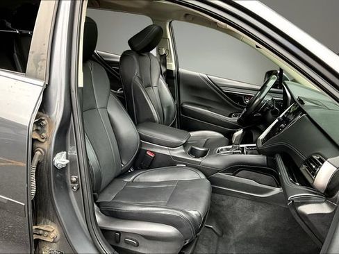 Used 2023 Subaru Outback Limited AWD/4WD image 30