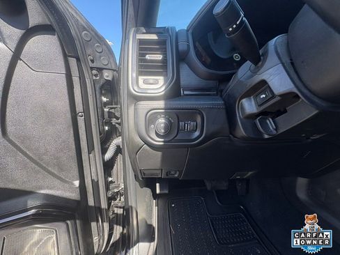 Used 2024 RAM 2500 Limited image 17