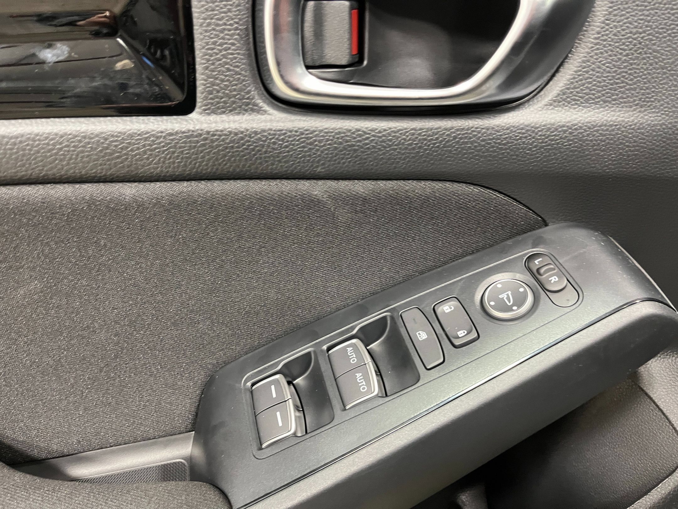 Used 2025 Honda Civic Sport image 7