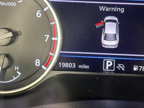 Used 2025 Nissan Sentra SV FWD image 21