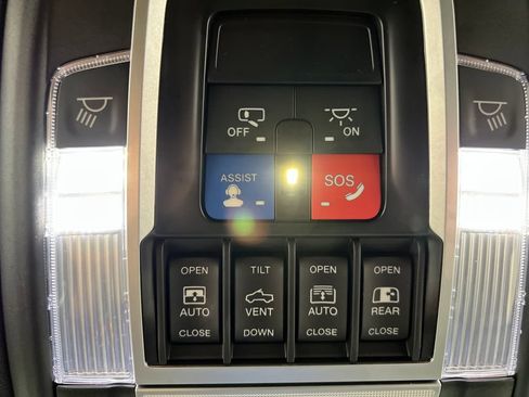 Used 2023 RAM 1500 Big Horn AWD/4WD image 65