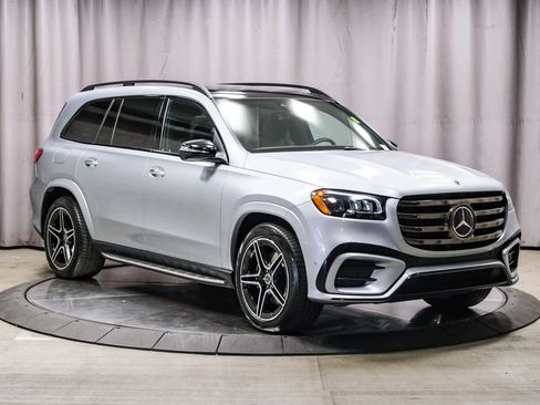 Used 2025 Mercedes-Benz GLS 450 4MATIC image 5