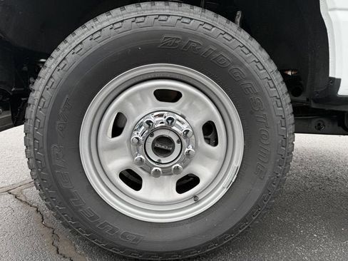 New 2025 Ford F350 XL w/ FX4 Off-Road Package image 10