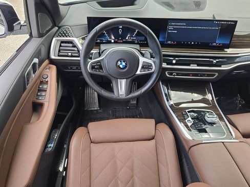 Used 2026 BMW X5 sDrive40i w/ Executive Package RWD image 13