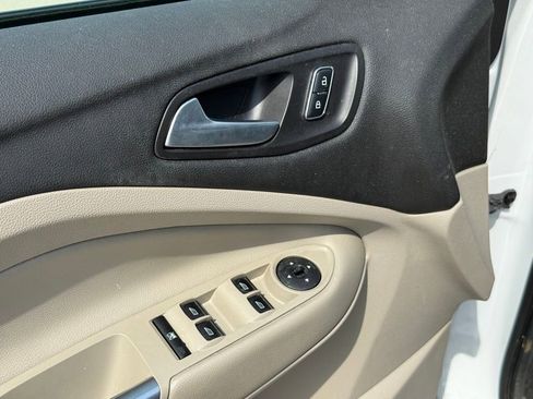 Used 2014 Ford Escape SE w/ Equipment Group 201A image 11