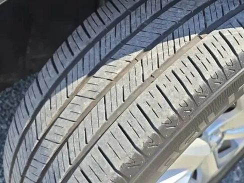 Used 2018 Chevrolet Equinox Premier FWD image 52