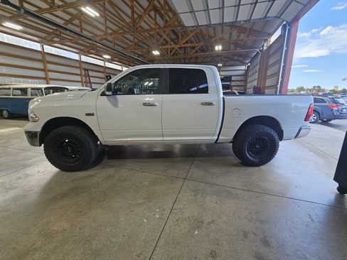 Used 2017 RAM 1500 Big Horn AWD/4WD image 5
