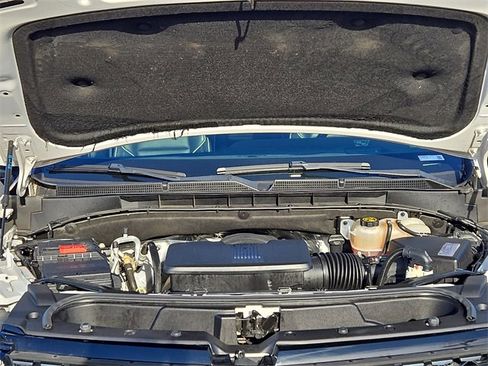 Used 2021 Cadillac Escalade ESV Premium Luxury image 29