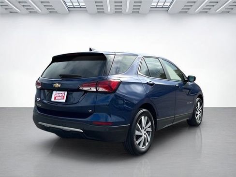 Used 2022 Chevrolet Equinox LT image 4