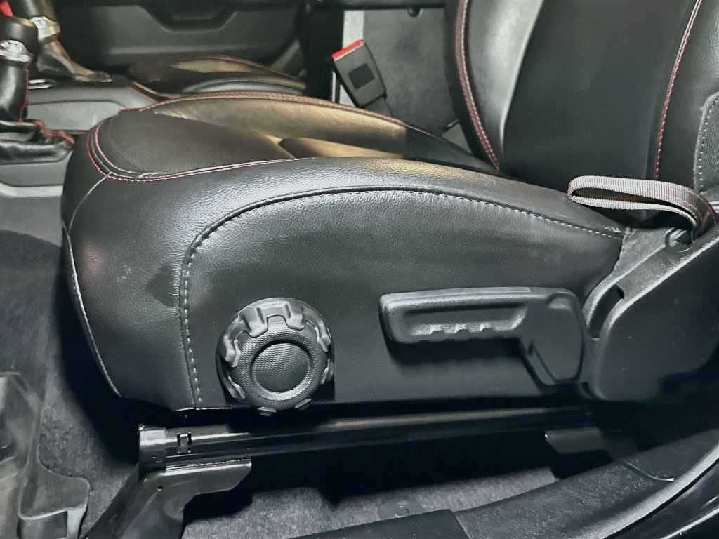 Used 2019 Jeep Wrangler Unlimited Rubicon AWD/4WD image 19