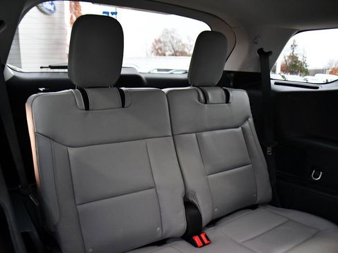 Used 2026 Ford Explorer Active w/ Active Comfort Package image 18