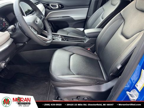Used 2024 Jeep Compass Limited AWD/4WD image 16